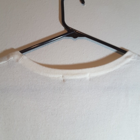 Luxe 360 Ecru Knit tank top - Picture 6 of 8